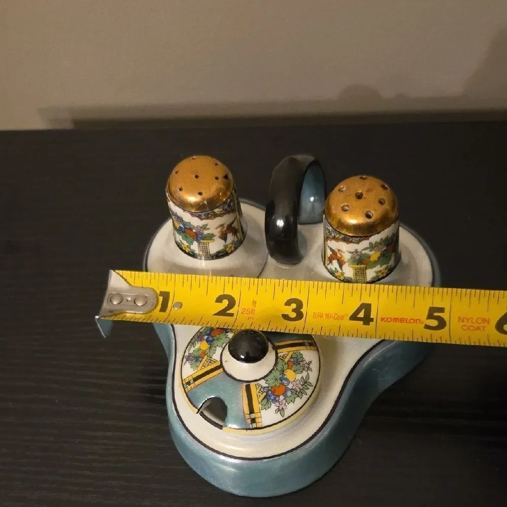 Noritake Lusterware Salt and Pepper Shaker Set